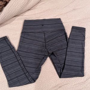 Lululemon leggings size 6